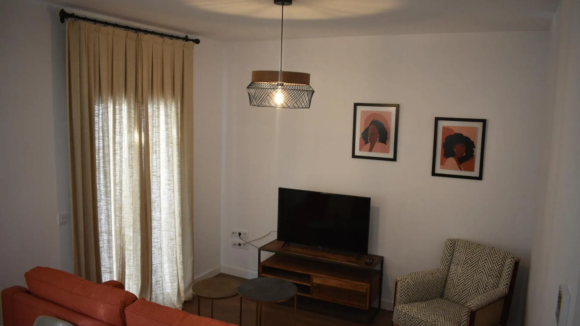 Apartamentos Bodeguetas Constantina