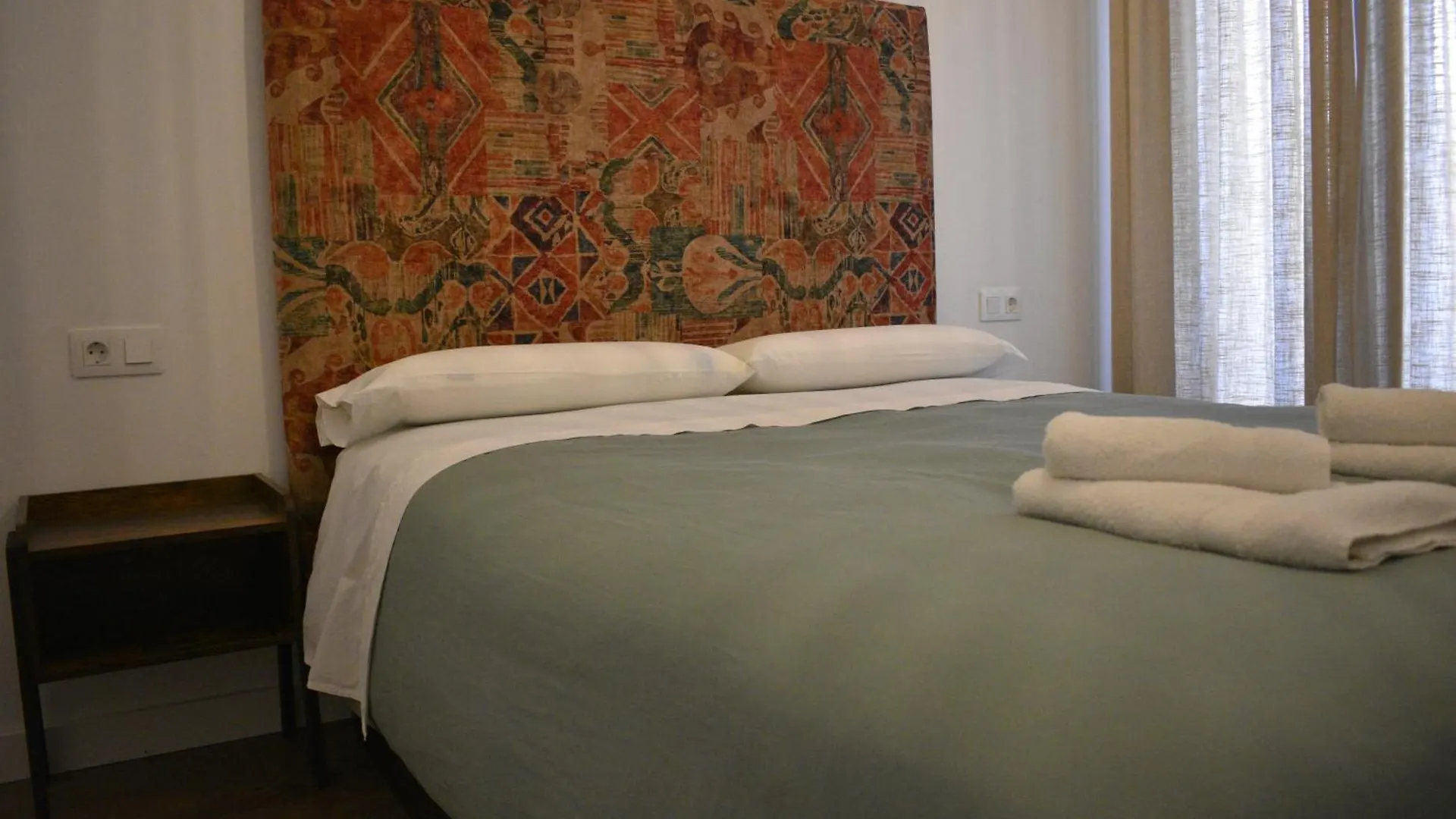 Apartamentos Bodeguetas Constantina Spain