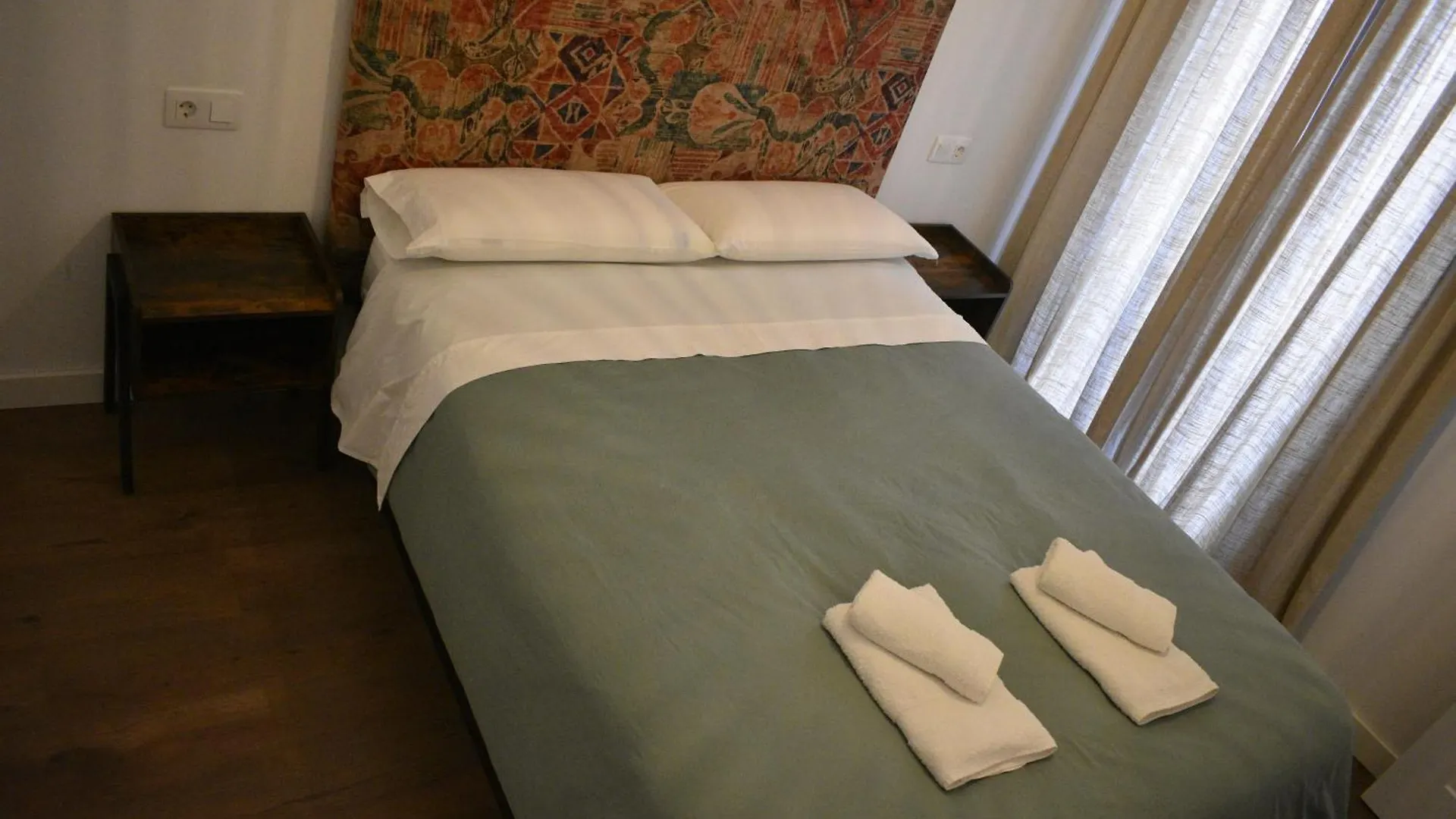 Apartamentos Bodeguetas Constantina 0*,