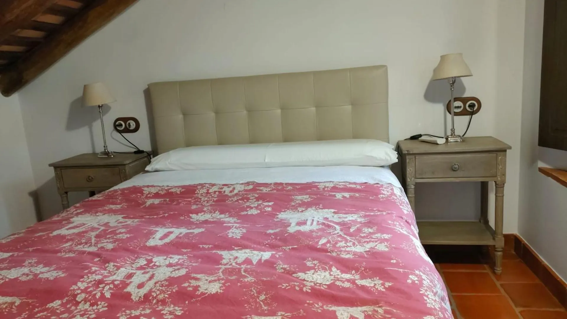 Apartamentos Bodeguetas Constantina İspanya